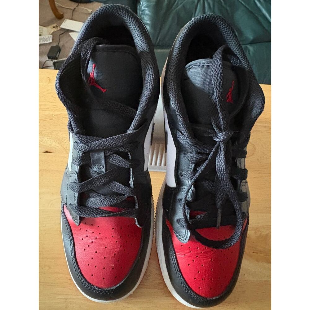 Nike Air Jordan White/black/red Sz Youth 6.5